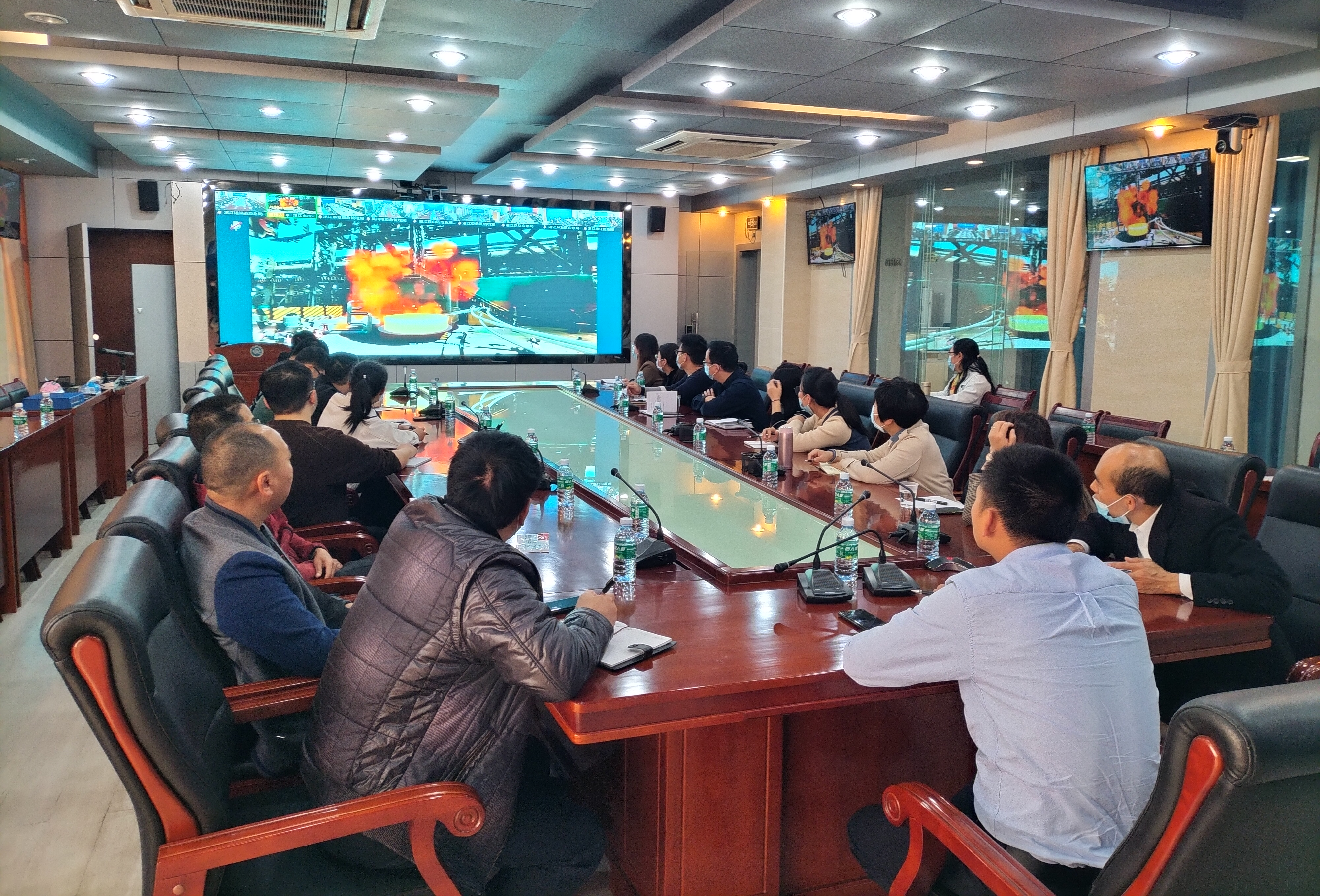 遂溪縣組織收看惠州市惠東縣華業(yè)鑄造廠“2&middot;18”爆炸事故警示學(xué)習(xí)會1.png